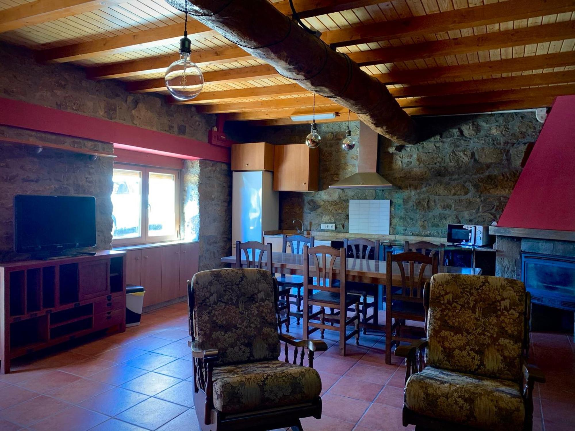 Villa La Casa De La Valla Azul à San Miguel de Langre Extérieur photo